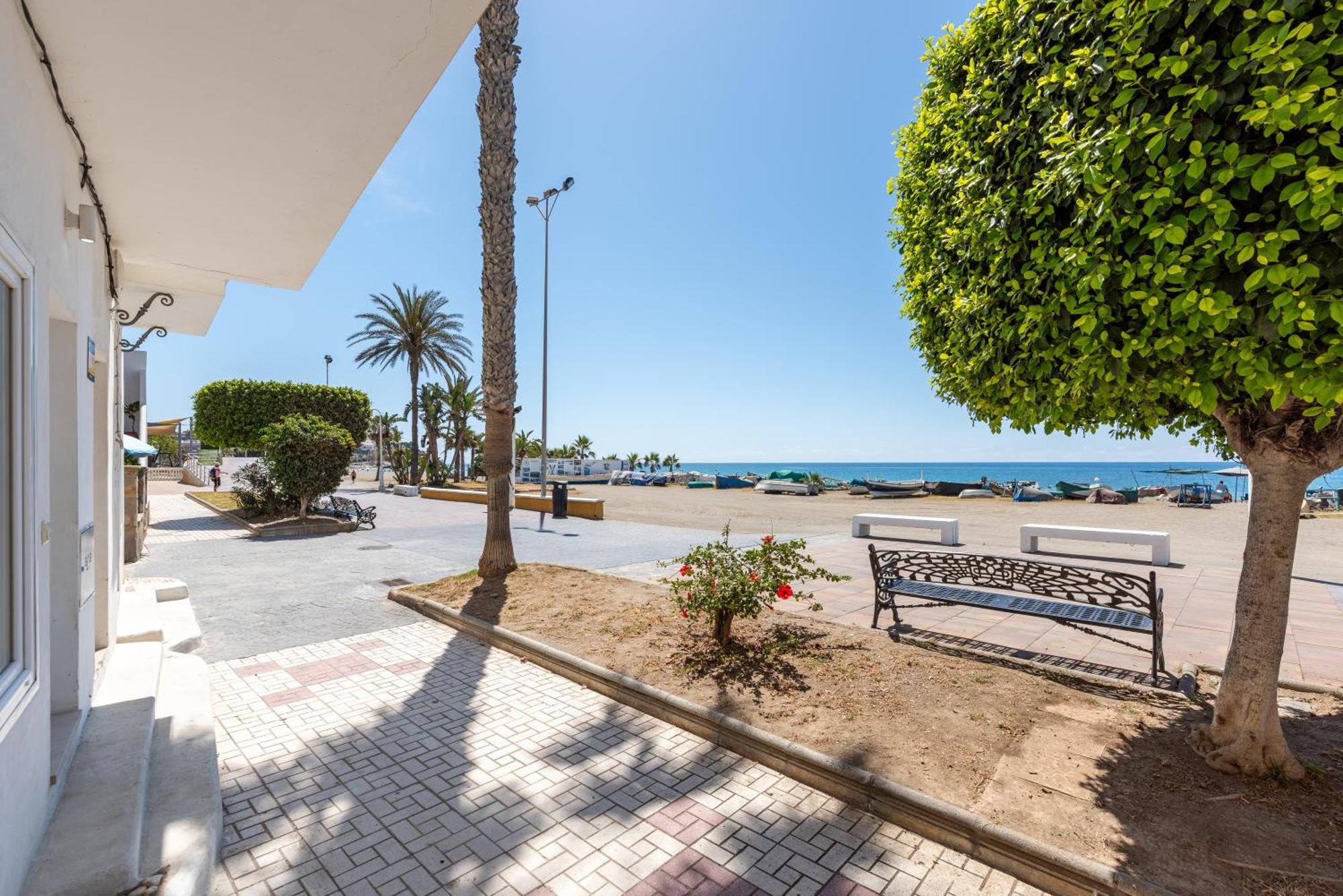 Wintowinrentals Dream Home On The Beachfront La Cala Del Moral Esterno foto